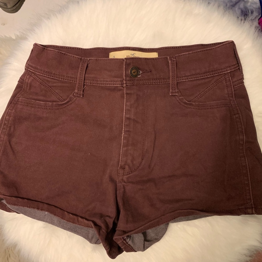 maroon high waisted shorts